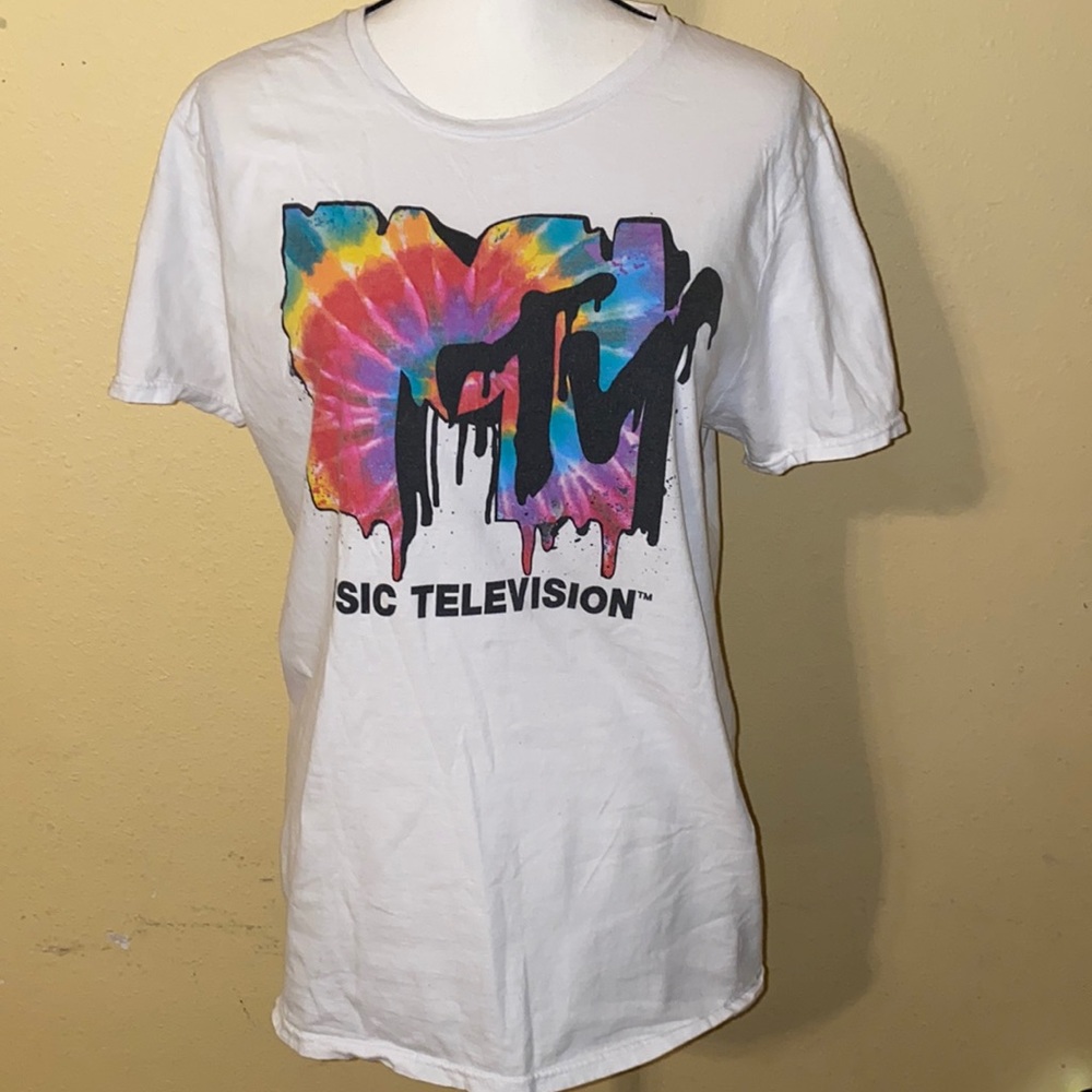 Medium MTV Music Short Sleeve T Shirt